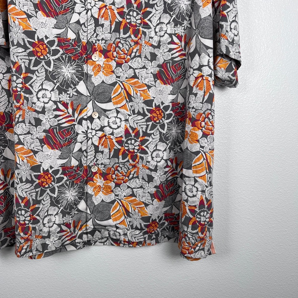 Tommy Bahama Men's Short Sleeve Floral Hawaiian Print Silk Blend Shirt Sz 3X - Picture 4 of 5